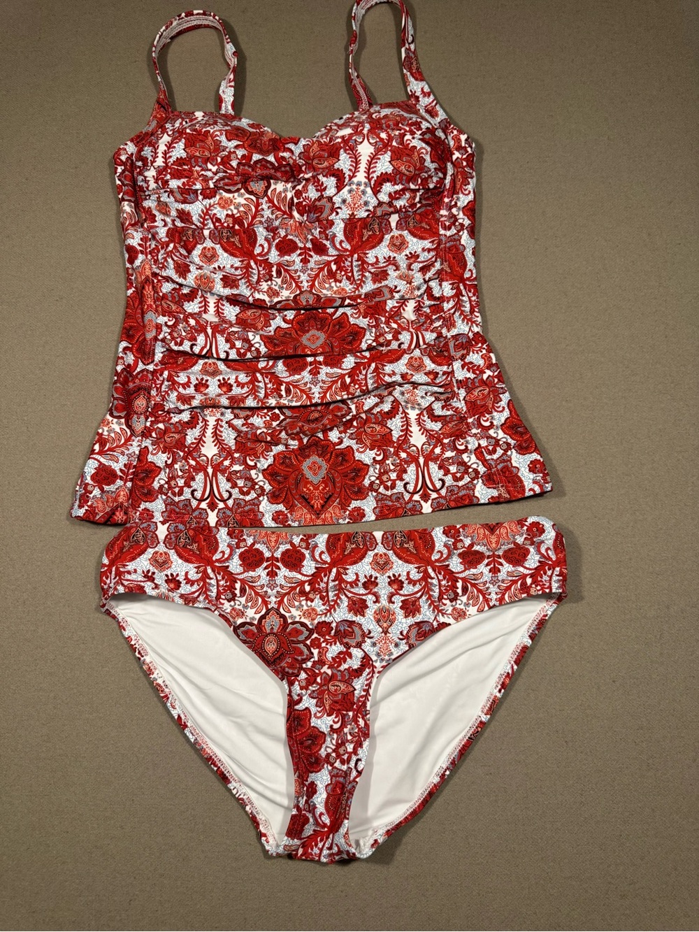 Rust and White Floral Two-Piece Tankini Swimsuit women’s size 10 nip tuck brand